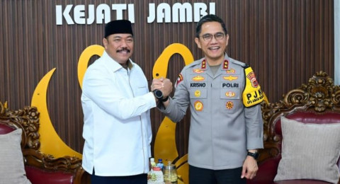 Kapolda Jambi Datangi Kejaksaan Tinggi Jambi, Ada Apa ?